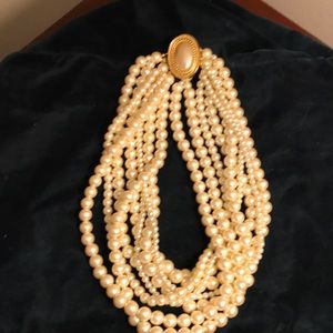 VTG Carolee 8 strand faux pearl necklace